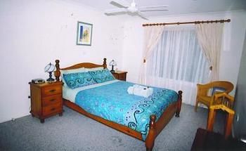 Terrigal Lagoon Bed And Breakfast - C Tourism 3