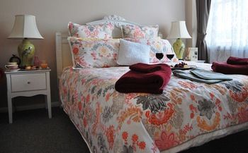 Highclaire House Bed And Breakfast - C Tourism 6