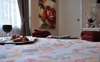 Highclaire House Bed And Breakfast - C Tourism 10