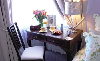 Highclaire House Bed And Breakfast - C Tourism 13