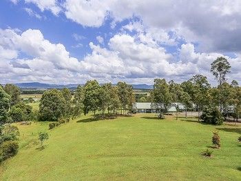 Vineyard Hill - C Tourism 11