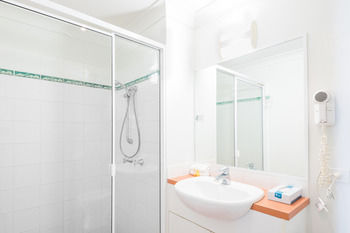 The Brighton Apartments - C Tourism 7