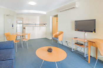 The Brighton Apartments - C Tourism 14