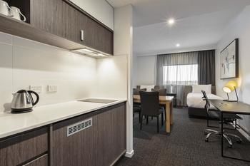 Best Western Plus Lake Kawana Hotel - C Tourism 19