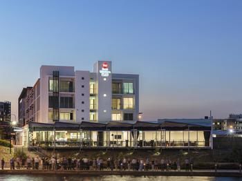 Best Western Plus Lake Kawana Hotel - C Tourism 23