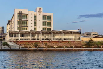 Best Western Plus Lake Kawana Hotel - C Tourism 31