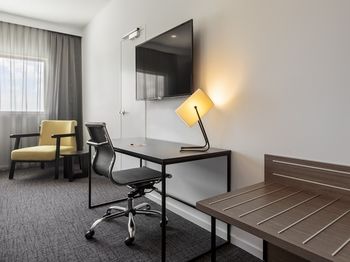 Best Western Plus Lake Kawana Hotel - C Tourism 40