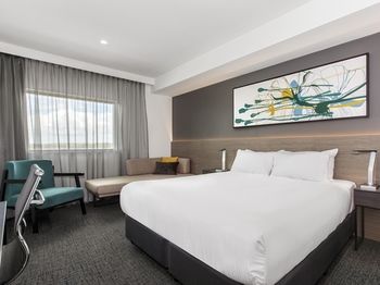 Best Western Plus Lake Kawana Hotel - C Tourism 42