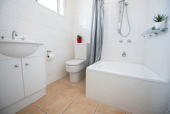 Apartment2c - Somerset - C Tourism 5