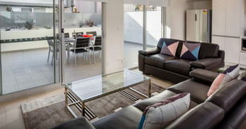 Hamilton Executive Apartments - C Tourism 1