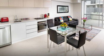 Hamilton Executive Apartments - C Tourism 2