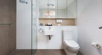 Hamilton Executive Apartments - C Tourism 9