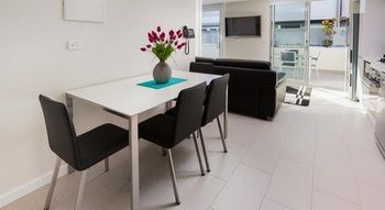 Hamilton Executive Apartments - C Tourism 18