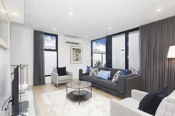 Windsor Townhouse Villa - C Tourism 5