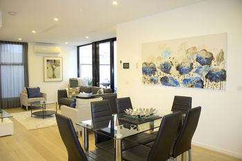 Windsor Townhouse Villa - C Tourism 15