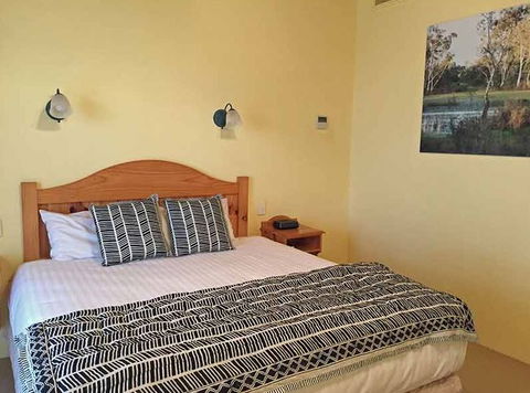 Coonawarra Units - C Tourism 0