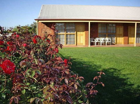 Coonawarra Units - C Tourism 1
