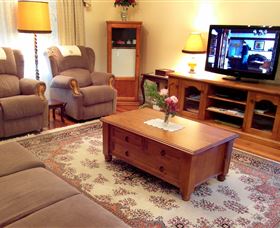 Addlestone House Bed & Breakfast - C Tourism 2