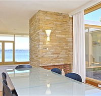 Riverfront Motel  Villas - C Tourism
