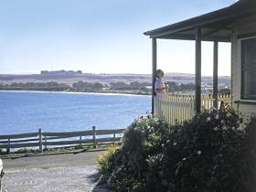 Abbey's On The Terrace - C Tourism 0