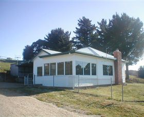 Natone Hills Fly Fishery B & B - C Tourism 0