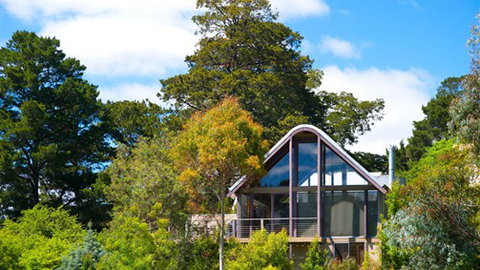 Hepburn Spa Pavilions - Saffron - C Tourism 3