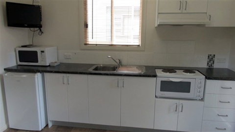 Myrtleford Holiday Park - C Tourism 7