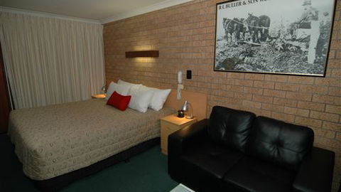 Motel Woongarra - C Tourism 1