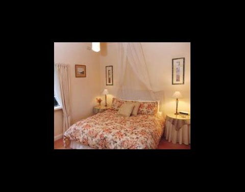 A Country House At Winstanley - C Tourism 0