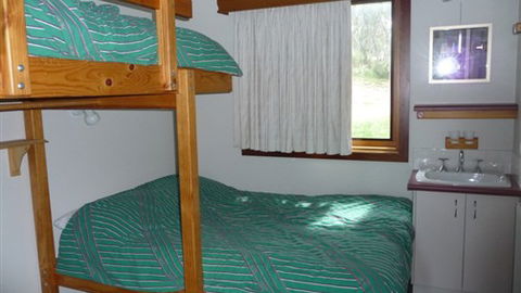 Leeton Lodge - C Tourism 2