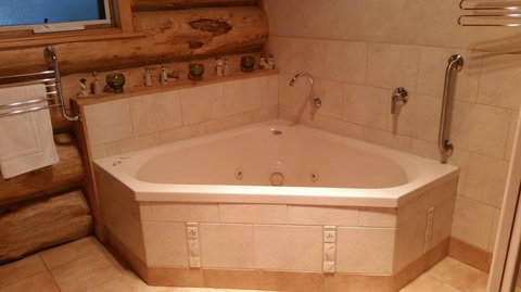 Tewksbury Lodge - C Tourism 7