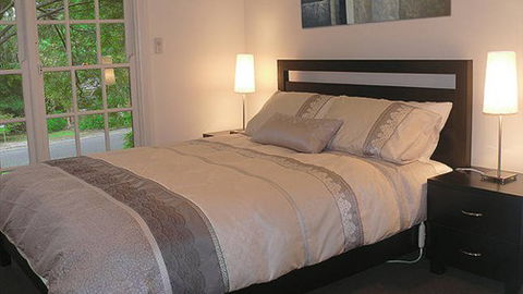Deanswood Self Contained Accommodation - C Tourism 0
