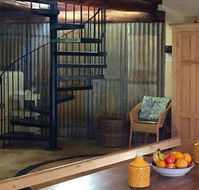 Schusters Lodge - C Tourism