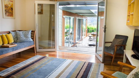Leader Reef Luxury Accommodation - C Tourism 3