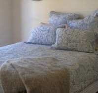 Waterview - Stoneleigh at Yarra - C Tourism