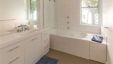 Muscat House - C Tourism 3