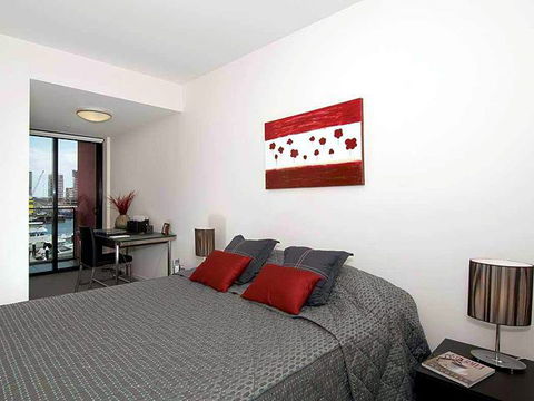 Apartments@Docklands - C Tourism 1