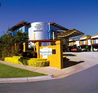 Australis Noosa Lakes - C Tourism