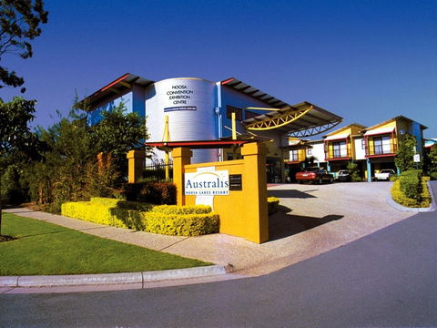 Australis Noosa Lakes - C Tourism 0