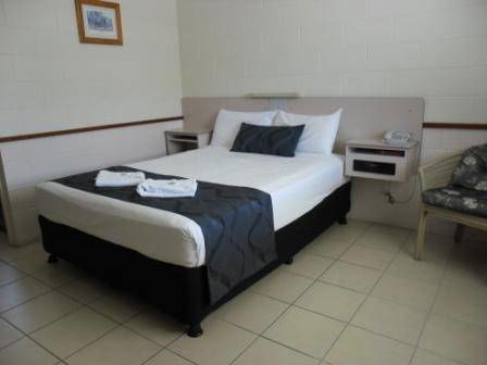 Banjo Paterson Motor Inn & Restaurant - C Tourism 0