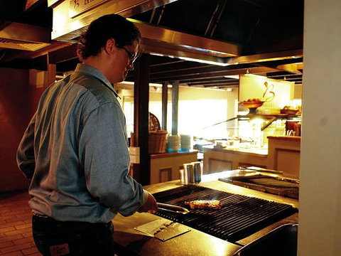 Briars Country Lodge And Briars Historic Inn - C Tourism 3