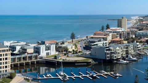 Atlantic Tower Motor Inn - C Tourism 9