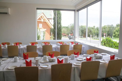 Cowra Motor Inn - C Tourism 5