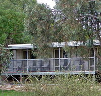 Donald Riverside Motel - C Tourism