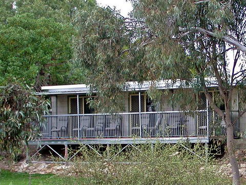 Donald Riverside Motel - C Tourism 0