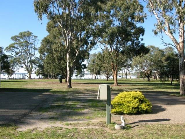 Eagle Point VIC C Tourism