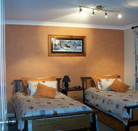 Elm Cottage - Tumut - C Tourism