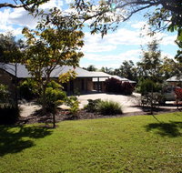 Emeraldene Inn  Eco-Lodge - C Tourism