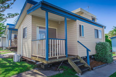 Horseshoe Bay Holiday Park - C Tourism 3