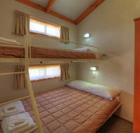Inland Waters Holiday Parks Lake Burrendong - C Tourism